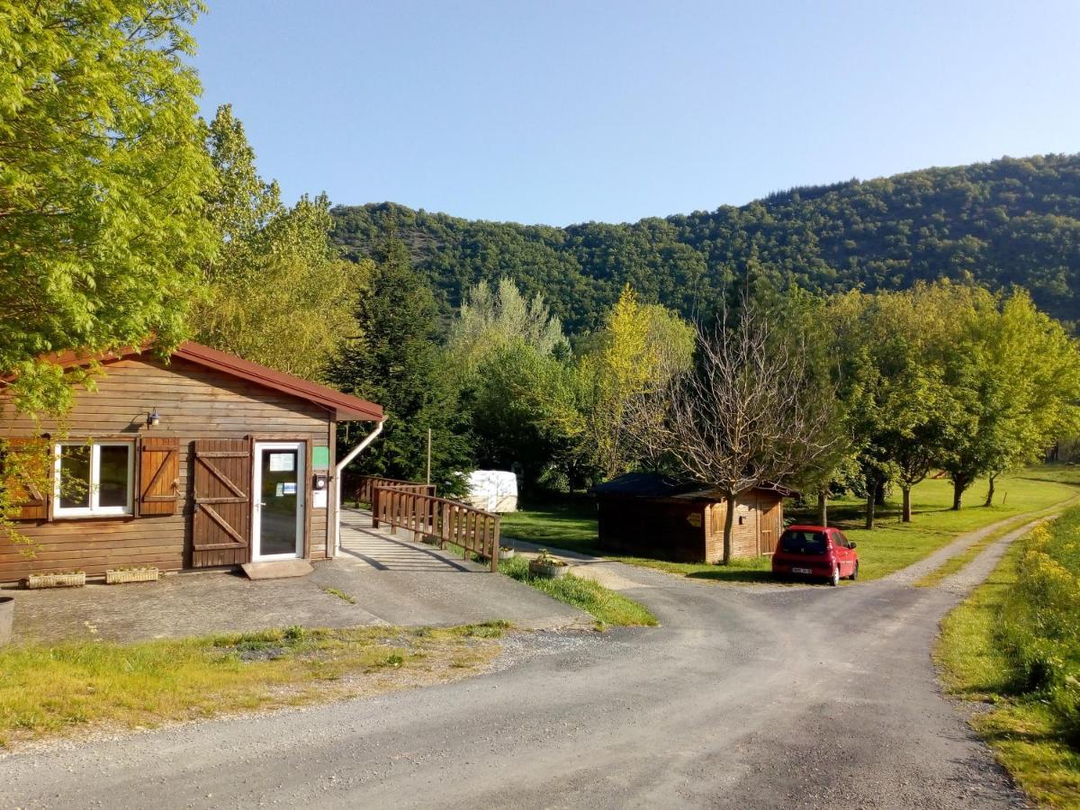 Camping Le Vialaret Nant Exteriér fotografie