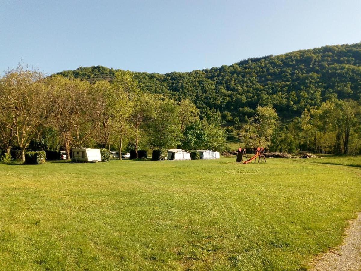 Camping Le Vialaret Nant Exteriér fotografie